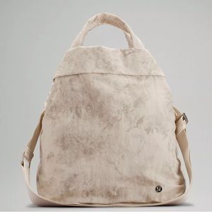 Lululemon On My Level 2.0 19L Aquila White Opal